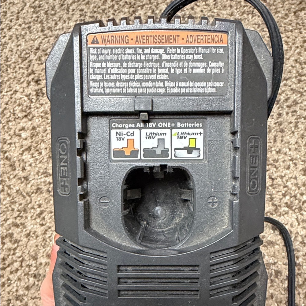 Ryobi IntelliPort Battery Charger - Picture 3 of 9